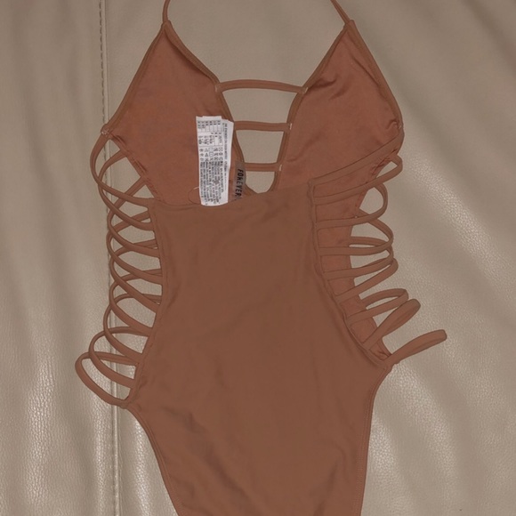 Never worn! - Picture 2 of 2